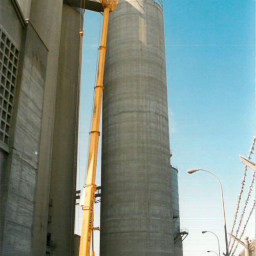 Estructura sobre silo cementos portland Ceno