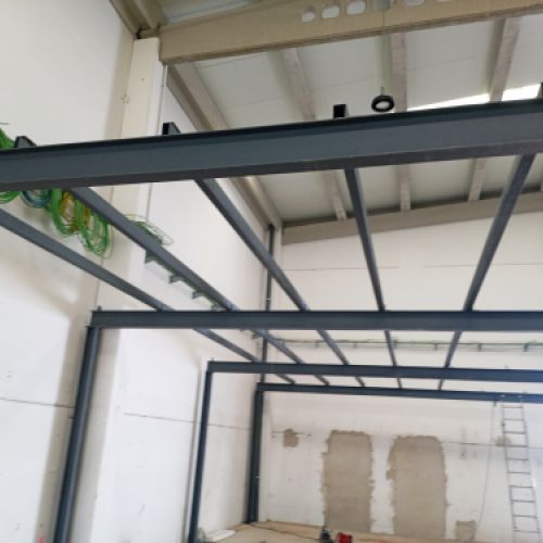 Preparación de estructuras en taller