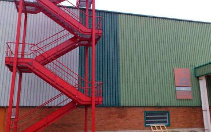 Trabajos de estructuras metálicas en Palencia 11