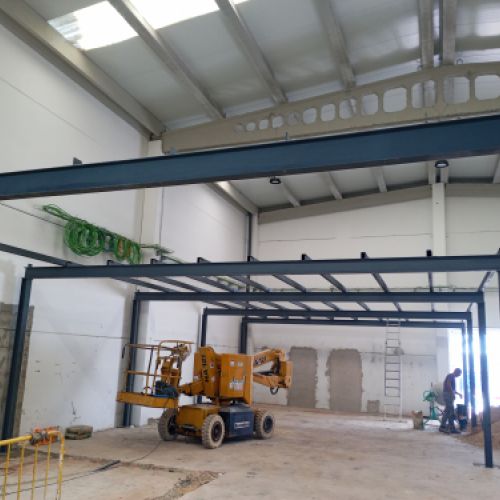 Preparación de estructuras en taller