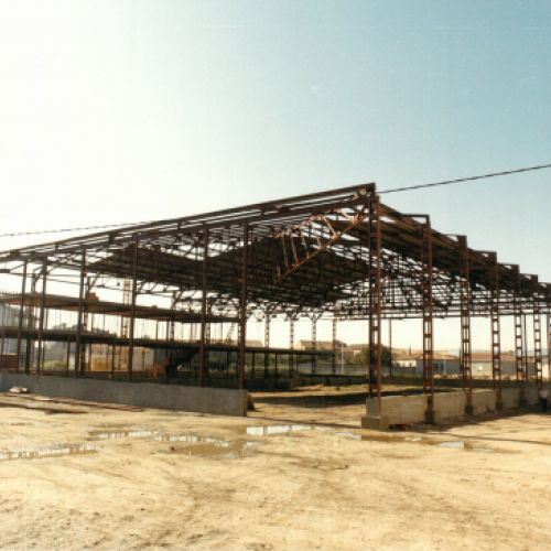 Estructura y cerramiento pabellón polideportivo municipal