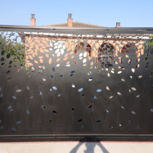 Corte láser puertas y barandillas dibujo hojas
